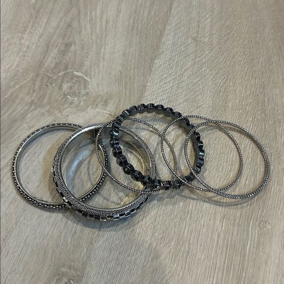 Silver and Black Stackable Bracelets - Picture 3 of 4
